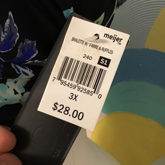 NWT IBIZA swimware black floral Top size 3X - Picture 4 of 8